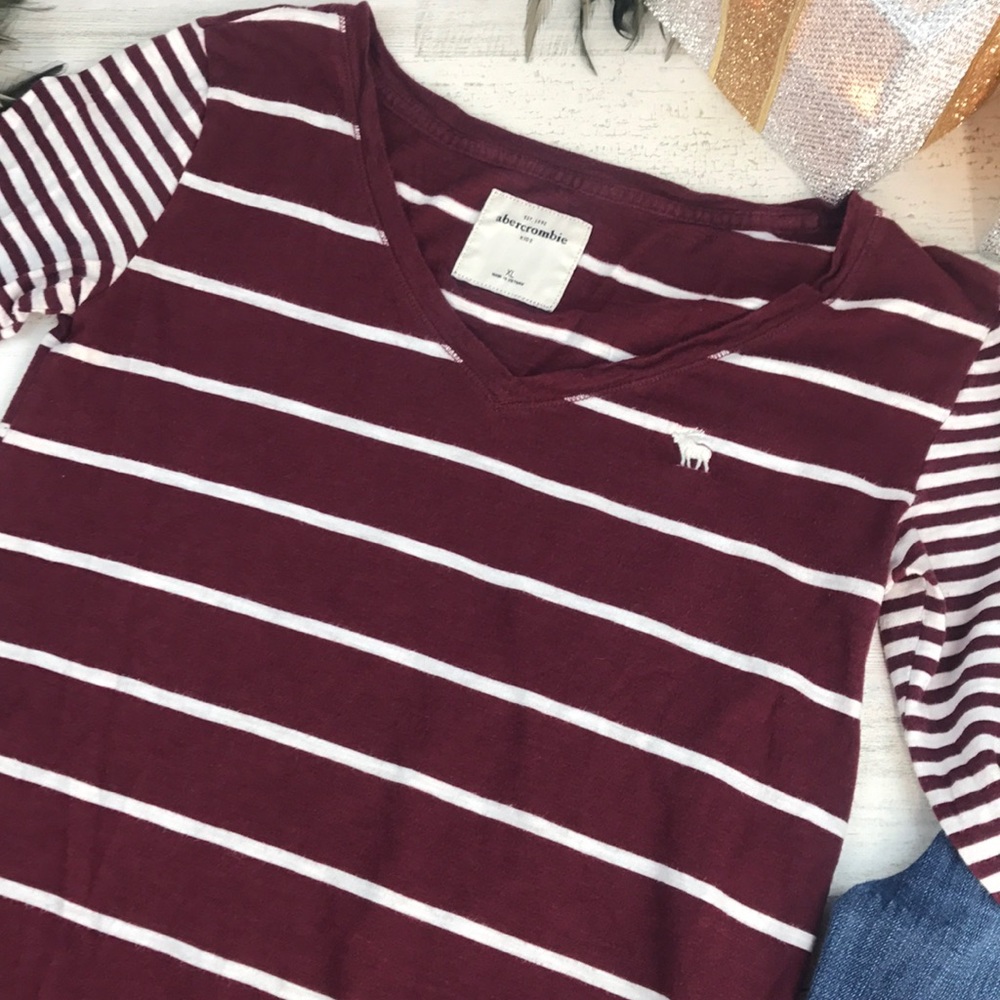 Abercrombie kids maroon quarter sleeve XL - Picture 2 of 3